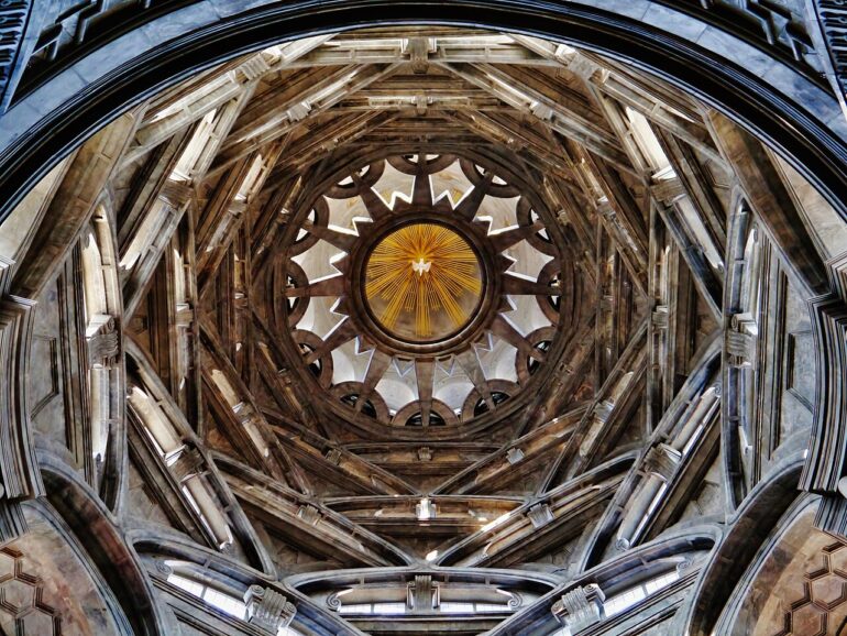 “Oculus-Spei” nella Cappella della Sindone: arte, spiritualità e tecnologia si incontrano a Torino
